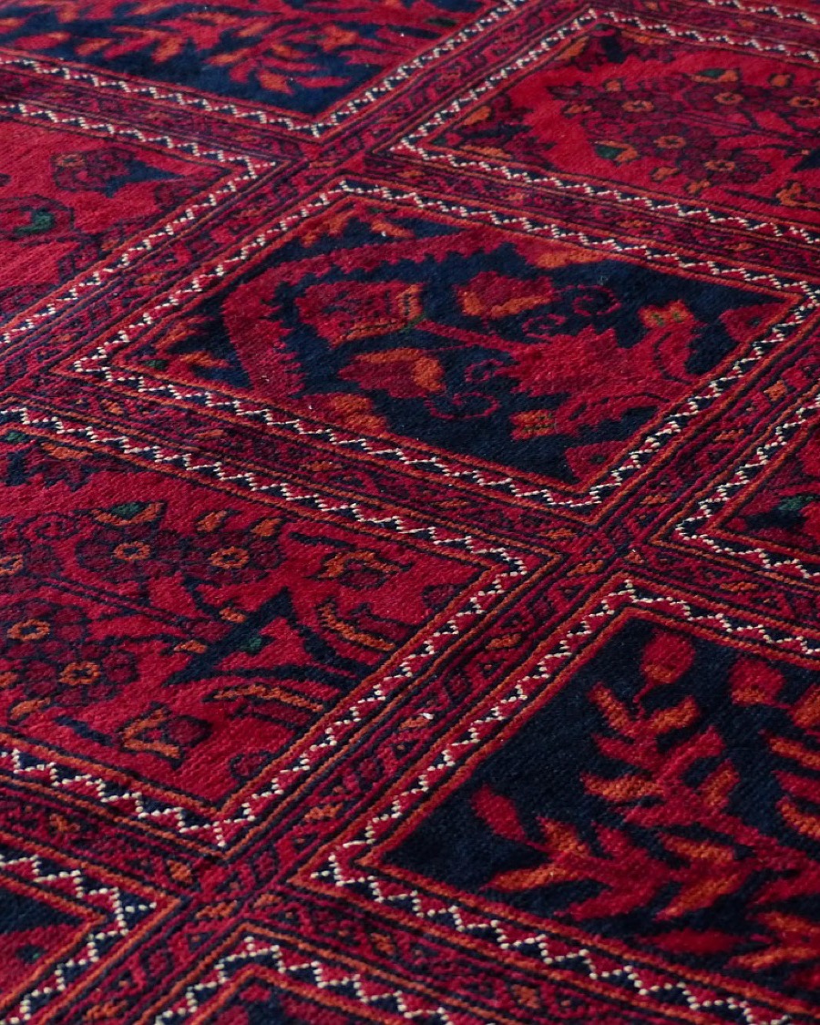 Red Medallion Wool Rug